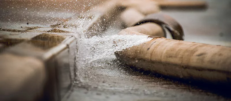 Fix Leaking Pipe in Hamilton, Ontario