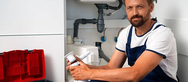 Bonded & Insured Plumber For Sanitary Repair and Installation in Hamilton, ON