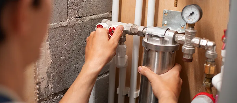 Plumbers to Fix Water Pressure Issues in House in Hamilton, Ontario