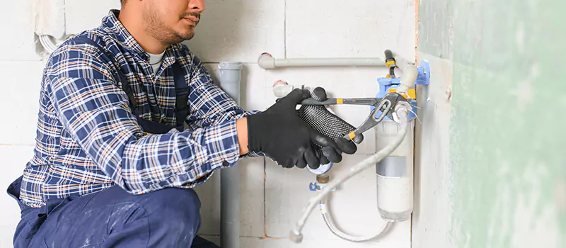 Sanitary Plumbing Contractor in Hamilton